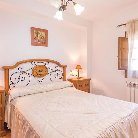 8 Bedroom Lovely Home In Iznájar Esterno foto