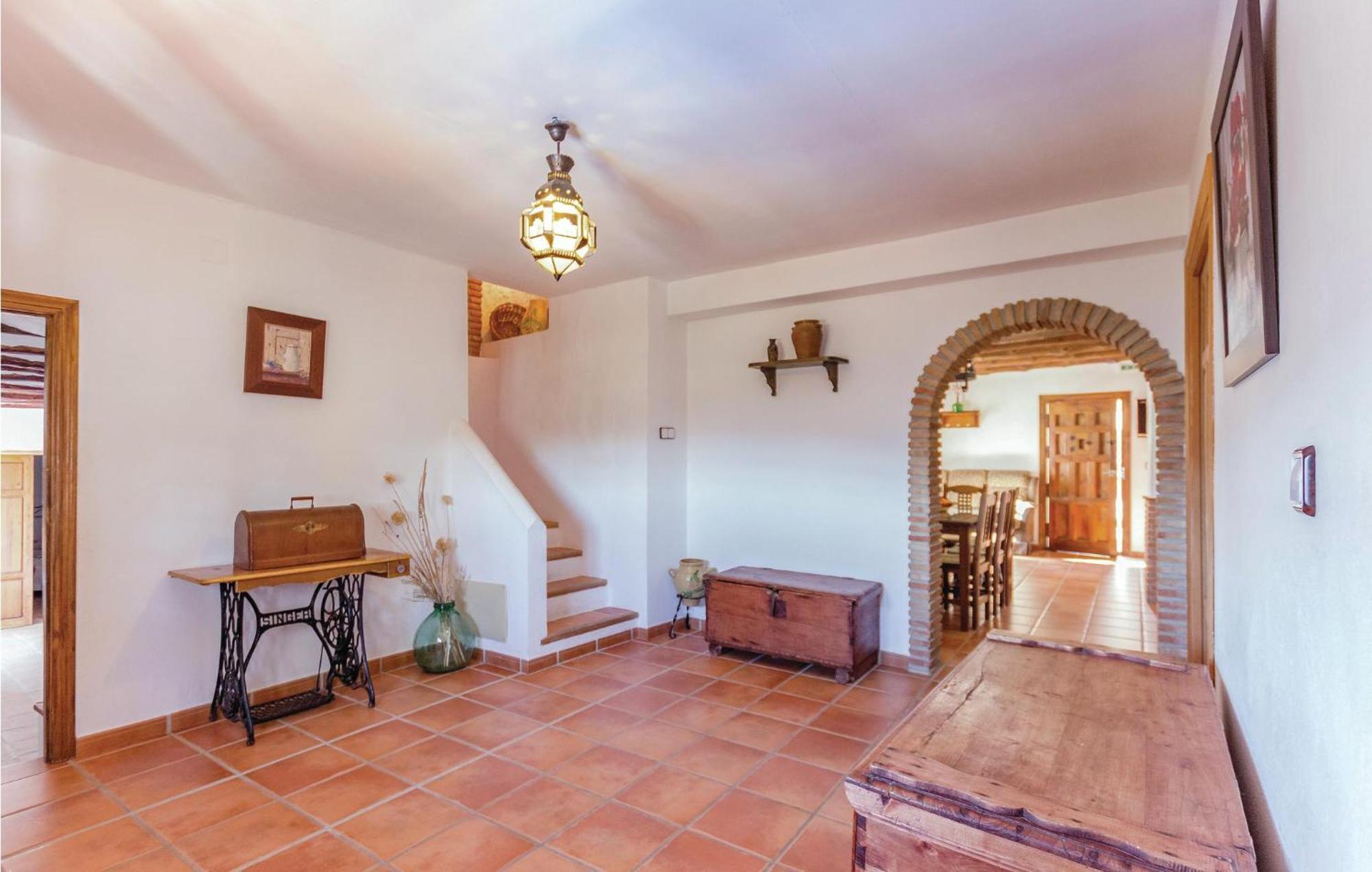 8 Bedroom Lovely Home In Iznájar Esterno foto